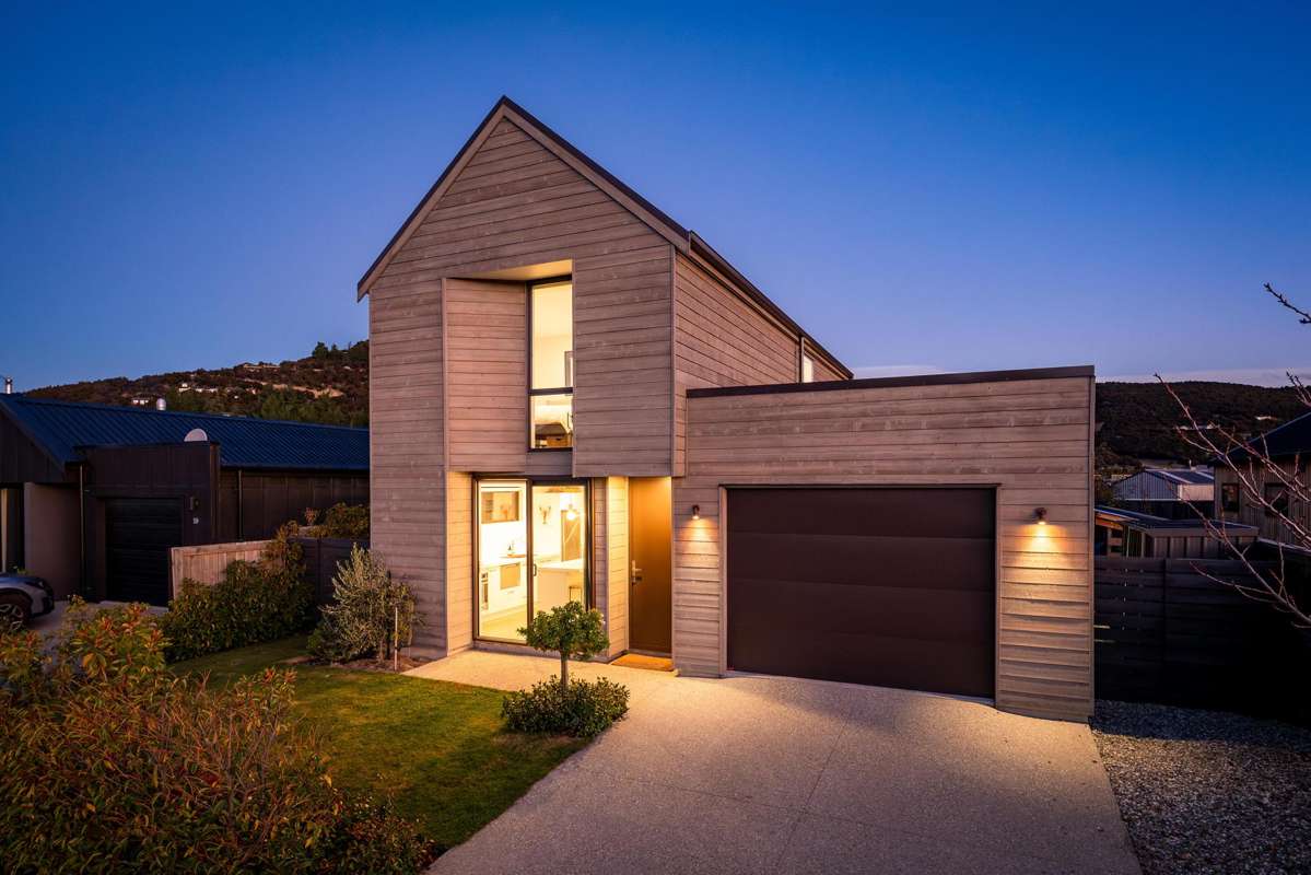 8 Glen Dene Crescent_0