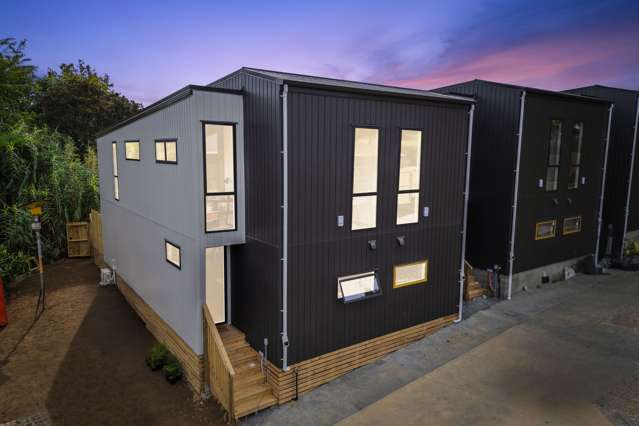 5/14 Freyberg Place Howick_1