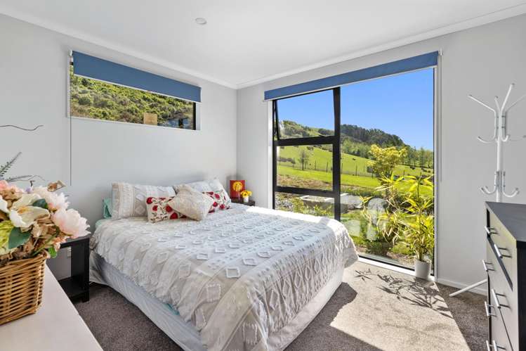 695F Chester Road West Taratahi_12